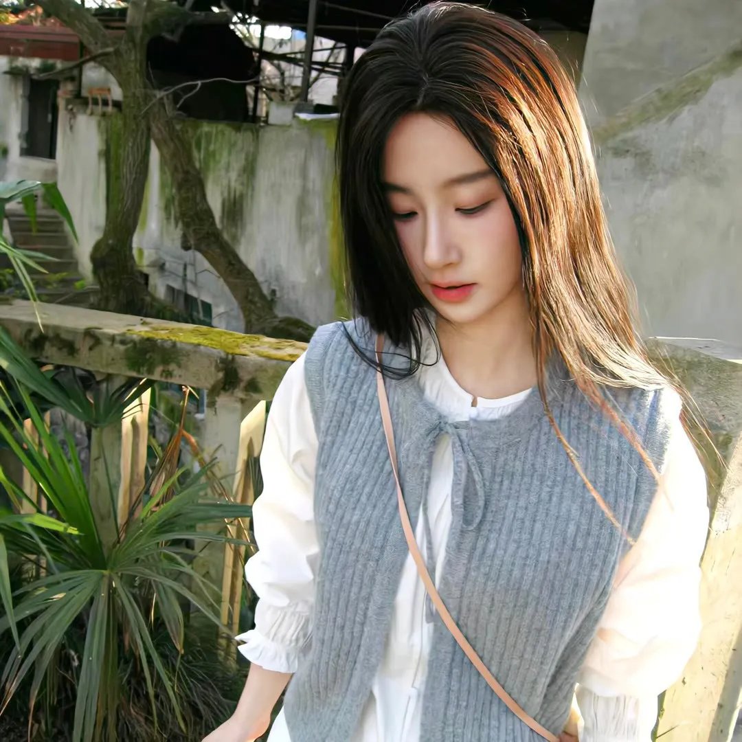 青楼红杏 海报